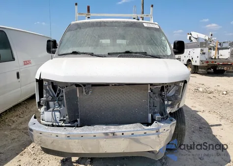 2023 Chevrolet Express G2500 z USA, uszkodzony, nr VIN 1GCWGAFPXP1252133